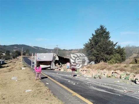 Cierre De Autopista Orizaba Puebla Por Volcadura De Tr Iler