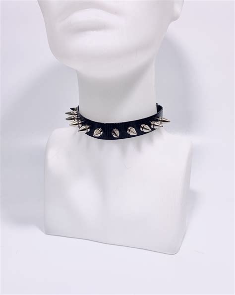 Mini Spikes Collar — Devils Remains