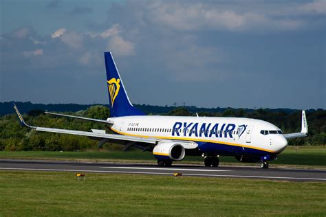 Ryanair EI DLD Boeing 737 8AS Jake Allsup Flickr