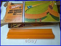 Car Track Set Vintage 1960s Hot Wheels HOT Curves Race Action INCOMPLETE Track Set NO Car 6281