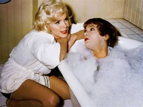 Behind The Scene Photos Some Like It Hot Starring Marilyn Monroe Artofit