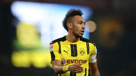 Nach Wirbel Um Instagram Post Foto Von Pierre Emerick Aubameyang Und