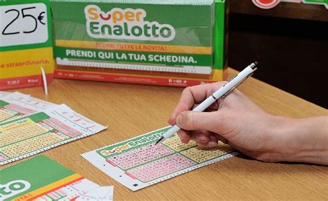 Superenalotto Niente Il Jackpot Sale A Milioni Di Euro