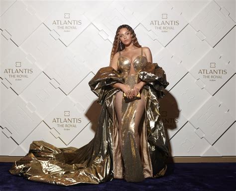 Beyonc Atlantis The Royal Dubai Performance Pictures Popsugar