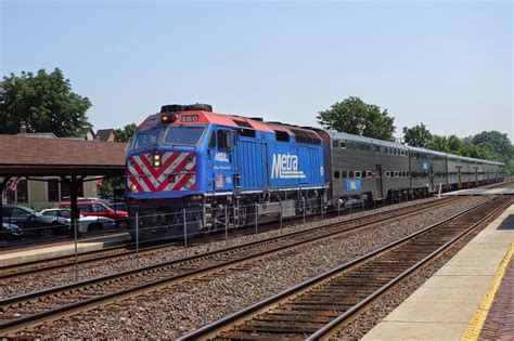 Two For 66: Road Trip - Metra commuter trains in Riverside