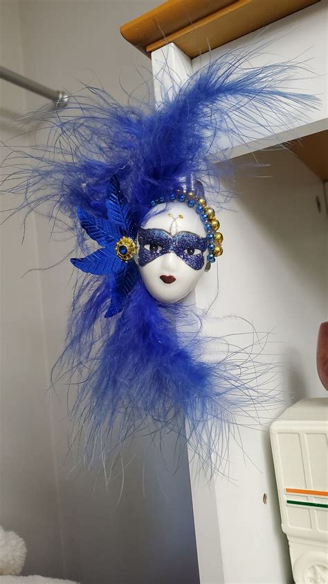 Masquerade Mask With Feathers Magnet - Etsy