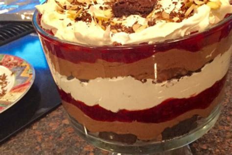 Chocolate Brownie Trifle - Homemade Recipes