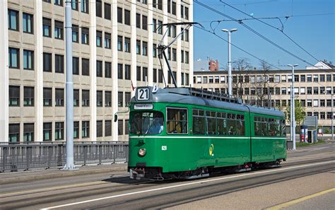 Basel BVB Be 4 6 Düwag 628 als Linie 21 auf der Dreirosenbrücke 20