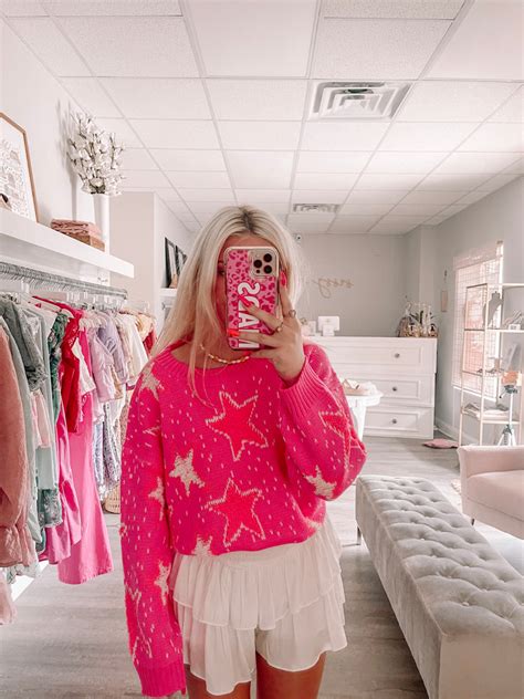 Popstar Punch Hot Pink Star Sweater Sassy Shortcake Boutique Sassy Shortcake