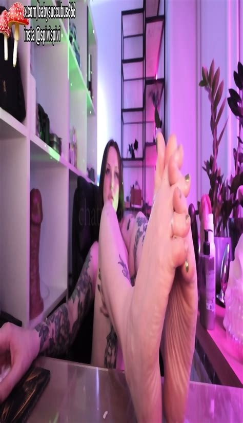 Spivis Soles And Tits