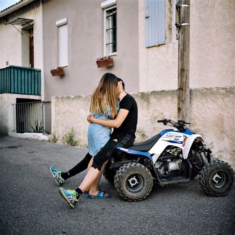 Adolescente Bais E Dans La Chambre Telegraph