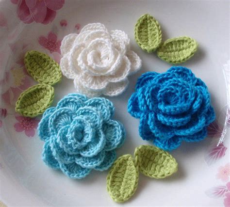 3 Crochet Roses With Leaves YH 138-11 - Etsy