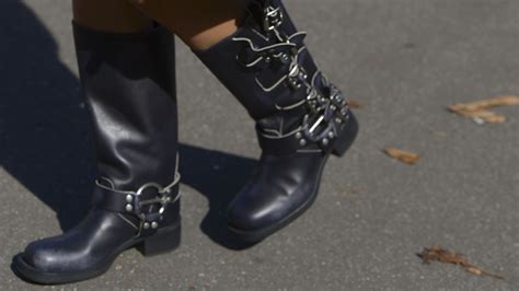 Les Bottes Que Personne N Attendait Cet Automne Et Qui Sont Devenues