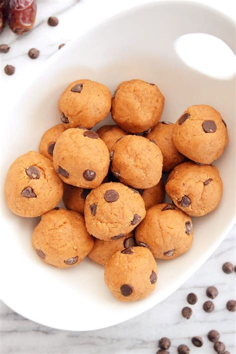 Vegan No Bake Peanut Butter Chocolate Chip Cookie Dough Bites 2 Sweet Vegan Sara