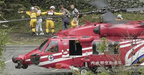 花蓮7 2級地震 民眾到震災罹難者聯合靈堂悼念