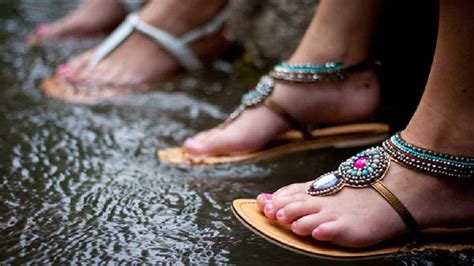 Beauty How To Take Care Of Your Feet During Monsoon Dgtl Anandabazar