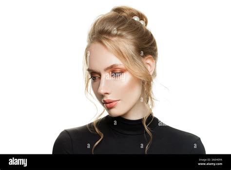 Gorgeous Blond Beauty Perfect Blonde Woman Face Isolated On White Background Stock Photo Alamy