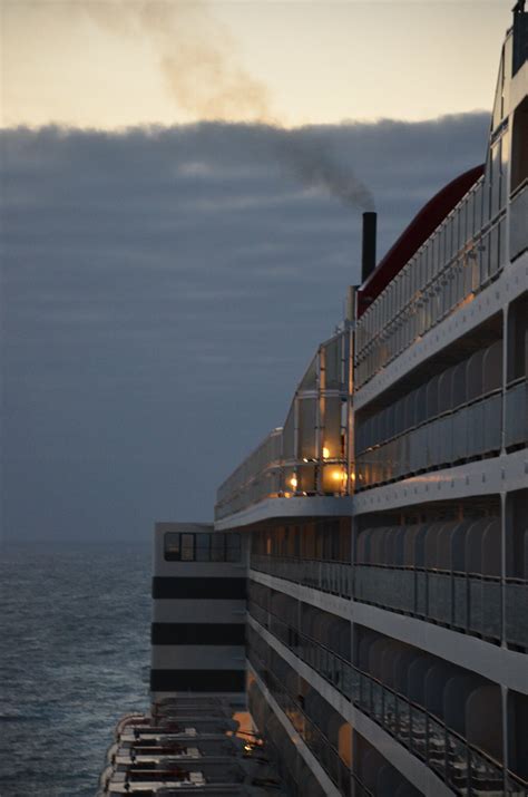 Dsc Queen Mary Eastbound Transatlantic Crossing Flickr