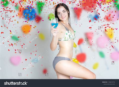 Sexy Hot Girl Wearing Bikini Dancing Foto Stok 1196819776 Shutterstock
