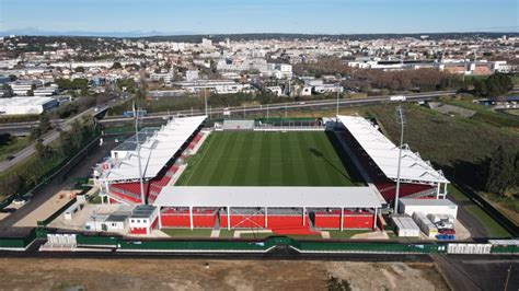 Coup Denvoi Au Stade Des Antonins N Mes