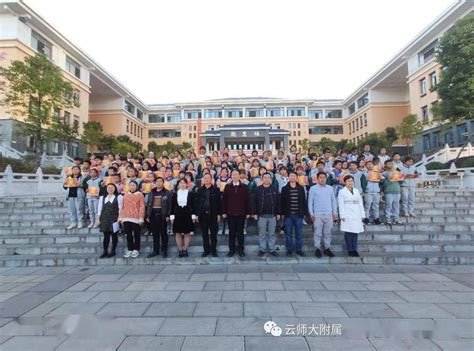 共建书香校园，同享读书之乐——记云南师范大学附属镇雄中学初中部《朝花夕拾》手抄报比赛活动 搜狐大视野 搜狐新闻