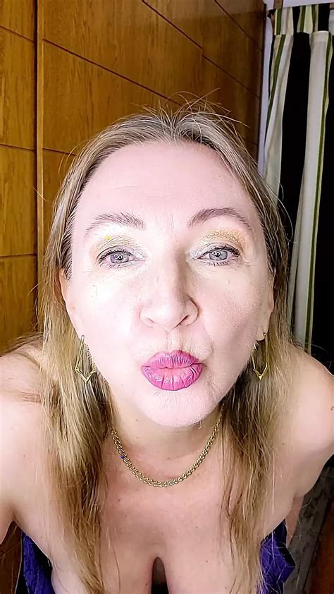 Hot Busty MILF Mariaold Teasing In Sexy Underwear With Dildo Amateur