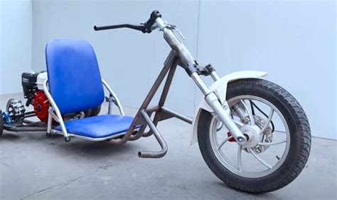 Как сделать трехколесный велобайк с бензиновым двигателем | Moped ...