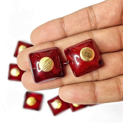 Maroon Color Square Shape With Golden Circle Acrylic Button Set Of 10