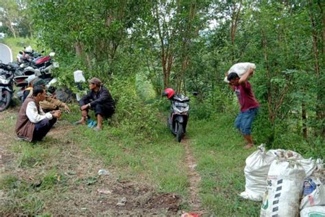 Pembuang Sampah Di Nawungan Bantul Terima Sanksi Sosial