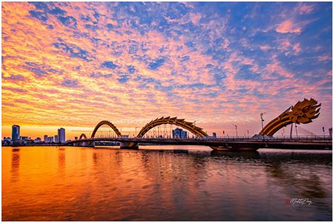 iconic da nang architecture dragon bridge da nang leisure