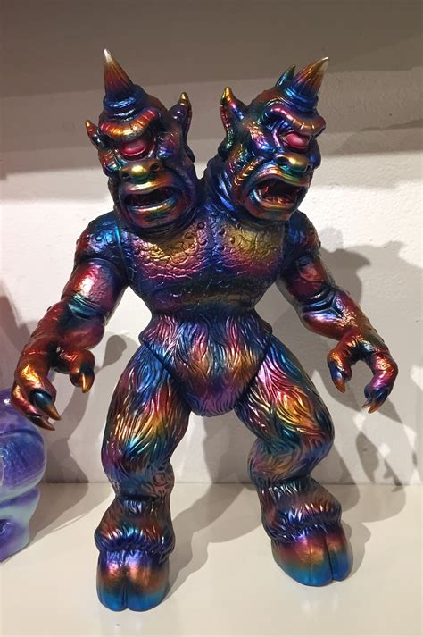 Kaiju My Plastic Heart Nyc Feb 2017 Art Toy Kaiju Nyc