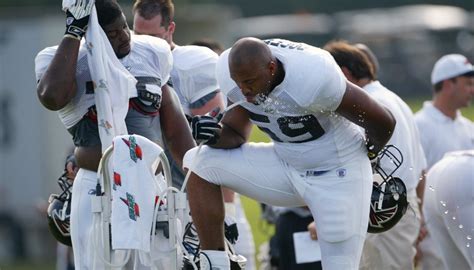 how to become a nfl water girl