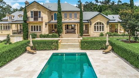 Inside Matt Damons Byron Bay Mansion Which Cost 100000 For 14 Days Au — Australia