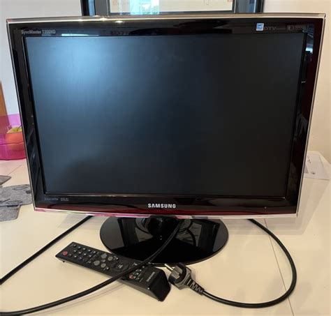 Samsung Syncmaster T Hd Tv Monitor