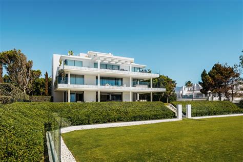 Vivienda En Venta En Estepona Casa De Lujo En Emare Bernad