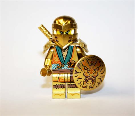 Nya 10th Anniversary Golden Legacy Ninjago Minifigure Minifigureoutlet