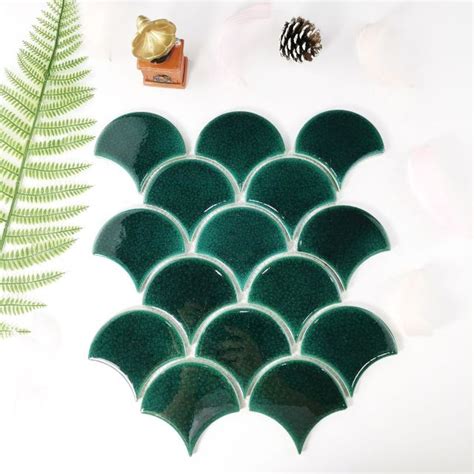 Fish Scale Tile Dark Green Ceramic Mosaic Fan Shaped Tile Bathroom Art