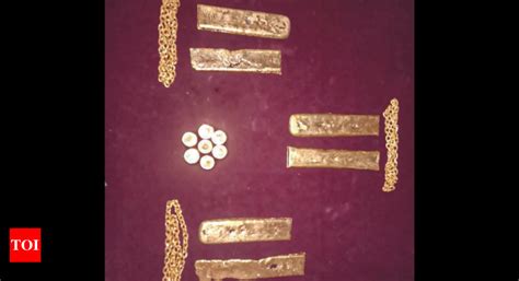 Three Arrested For Smuggling Gold Worth Rs 2 2 Crore At Coimbatore