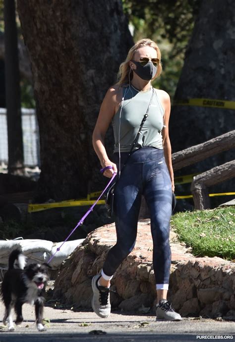 Malin Akerman Nude Nucelebs