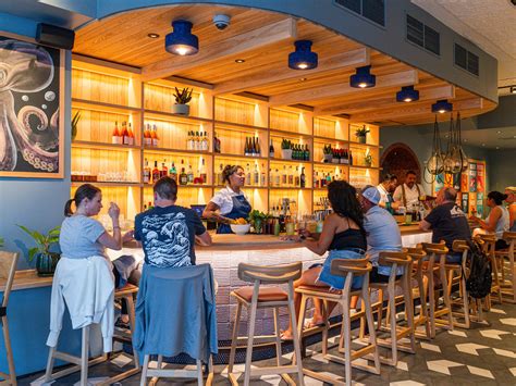 Mariscos San Pedro is a wildly delicious seafood party - Review ...