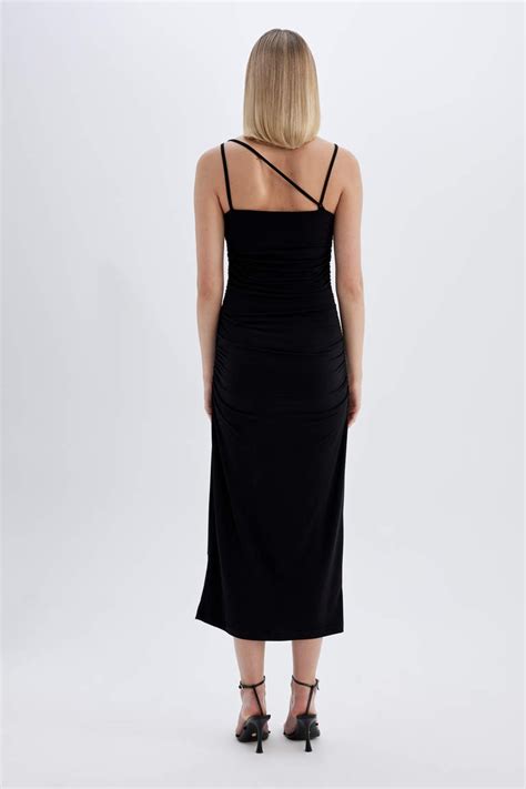 Black WOMAN Bodycon Strappy Midi Dress 3135950 DeFacto