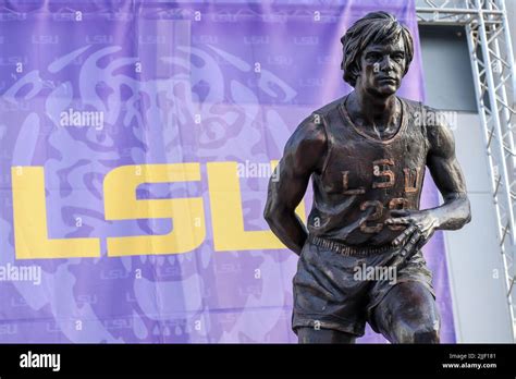 July 25 2022 LSU Basketball Great Pete Maravich S New Statue Is