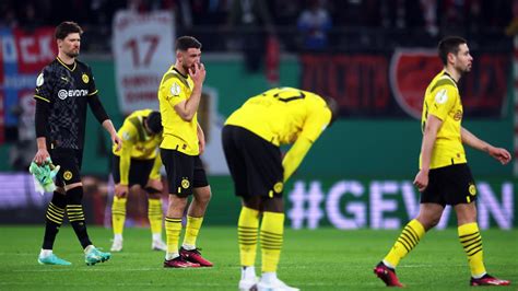 Bvb Fliegt Aus Dem Dfb Pokal Leipzig Mit Sieg Im Halbfinale Noz