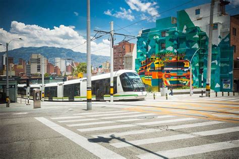 Tranvía De Medellín Estaciones Precio Mapa Horario Y Qué Hacer