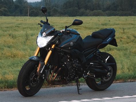 Купить б у Yamaha FZ инжектор передач в Орше серый naked bike
