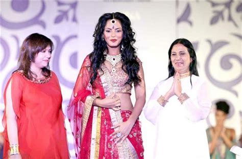 Indian Celebrity Sexy Girls Hot Sexy Bollywood Actress Neethu Chandra