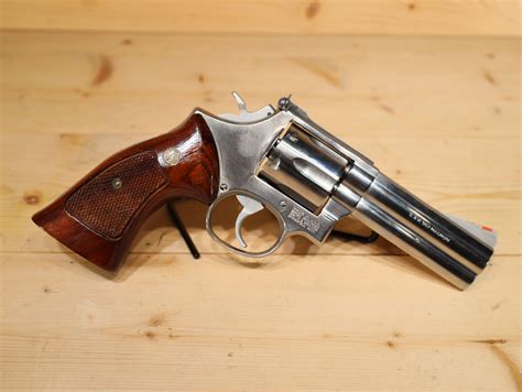 Smith & Wesson 686-1 .357 [CLEARANCE] - Adelbridge & Co. Gun Store