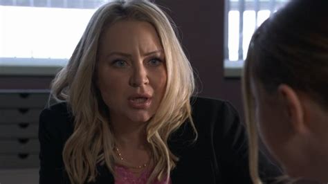 Eastenders First Look As Icon Rita Simons Returns To Soap As Roxy Mitchell In Huge Twist Daily