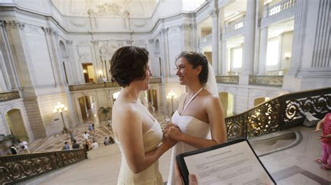 Calif Nixes Anti Gay Marriage Bid