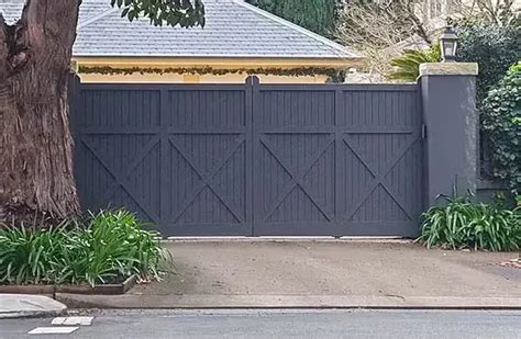 Innovative Features to Consider When Installing Automatic Gates